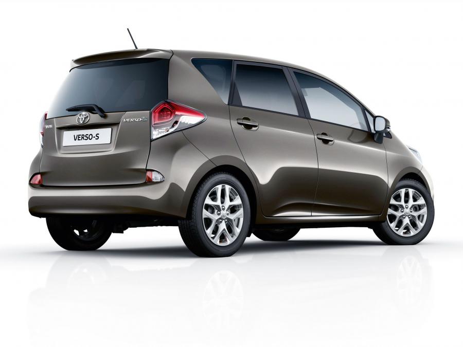  Toyota Verso-S 2014 года  (фото 4 из 4)